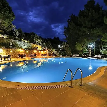 Hotel Dusler Vadisi Kazdaglari Gure