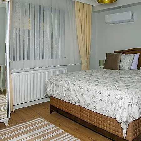 Dusler Vadisi Kazdaglari Gure